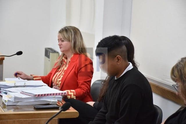 Comenzó juicio a un hombre acusado de años de abusos a su hermana y la víctima se retractó en un juicio complejo