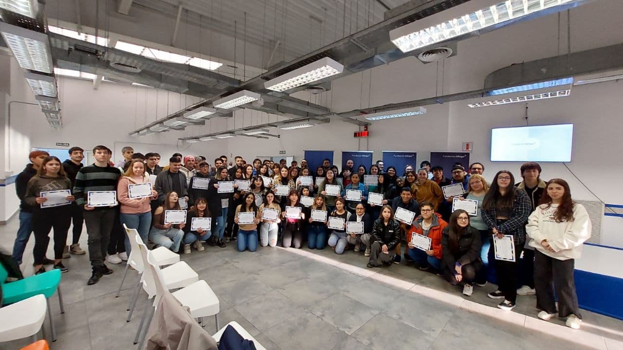Mirgor: Se graduaron 84 nuevos estudiantes del CBI