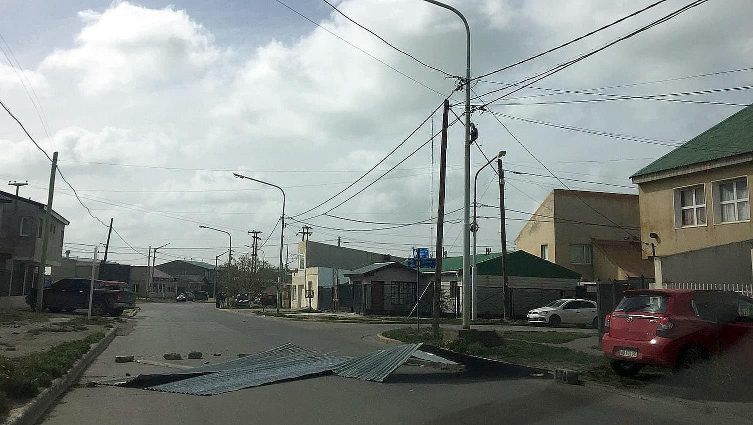 Un fuerte temporal de viento azota Río Grande