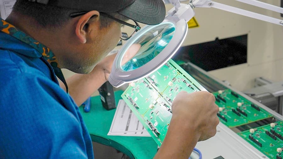 Newsan inició la producción de las primeras placas ARCHI