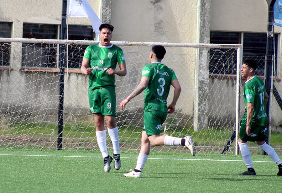 Camioneros goleó y mostró juego en su presentación