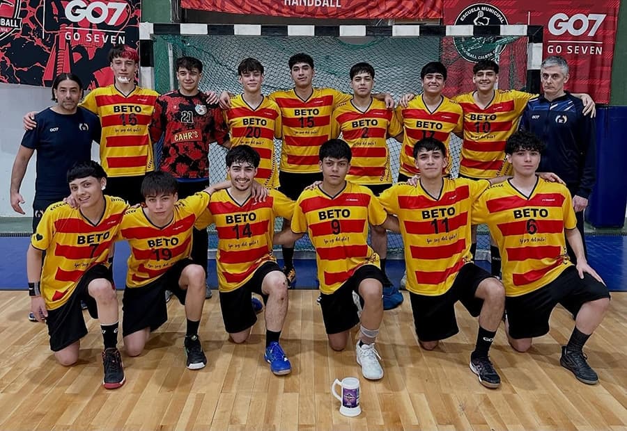 Ascensos en juveniles, por la ausencia de equipos