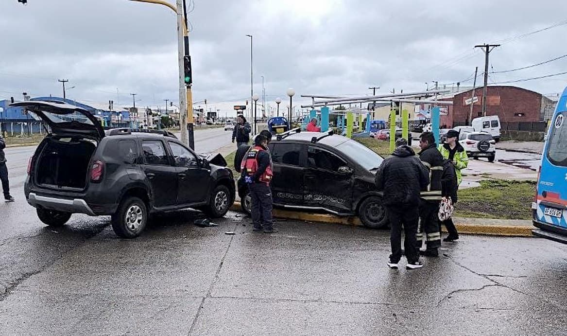 Colisión en la Ruta 3 y Bilbao dejó una mujer hospitalizada
