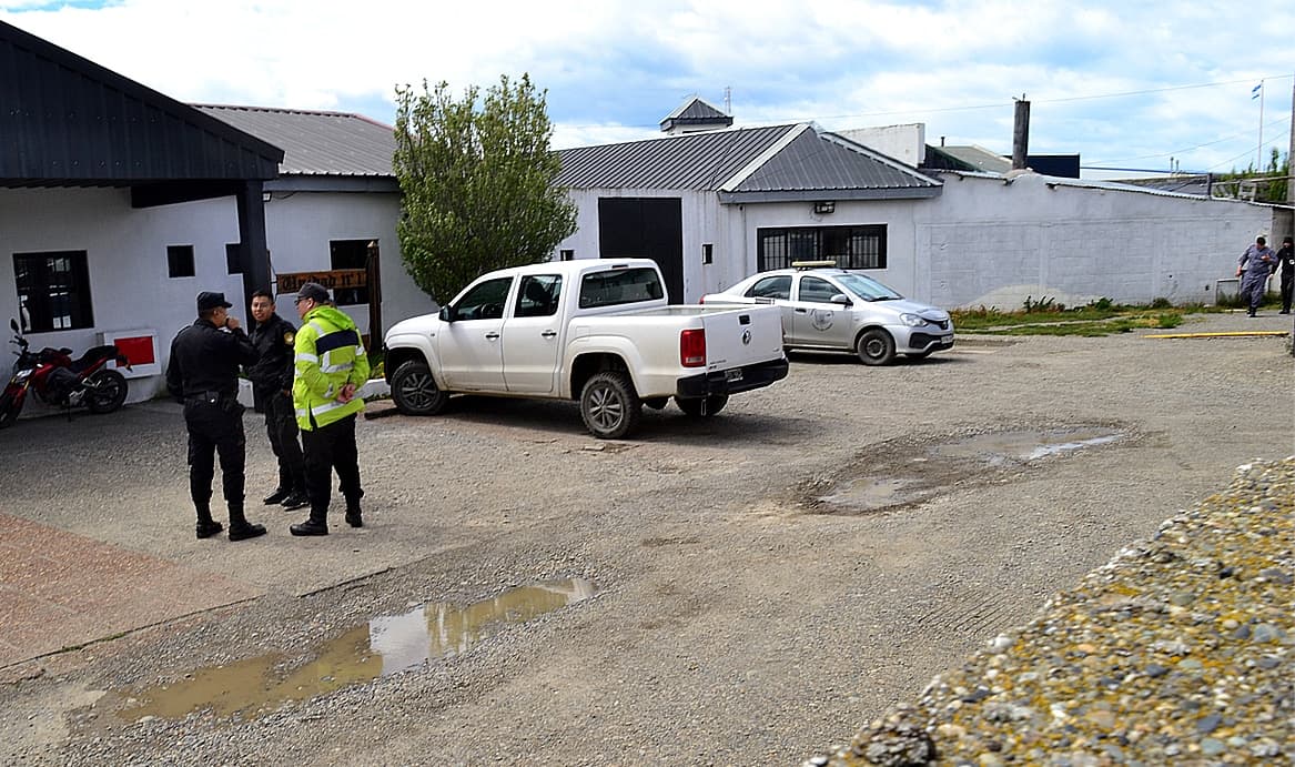 Incendio intencional en una celda provocó evacuación y asistencia a internos
