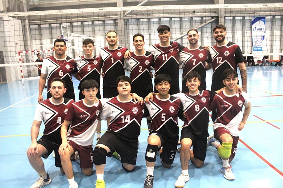 Academia venció a Uni y es el bicampeón de la temporada