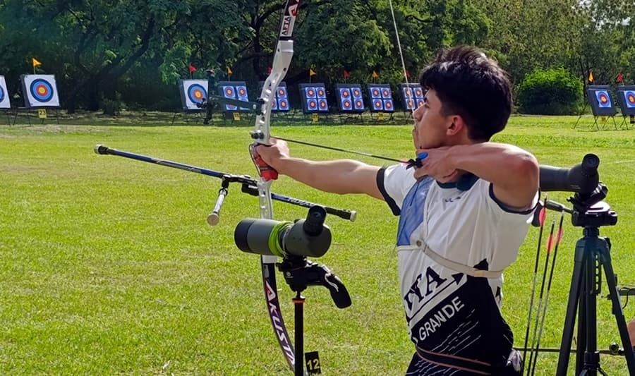 Renzo Monchietti Águila, campeón nacional de tiro con arco