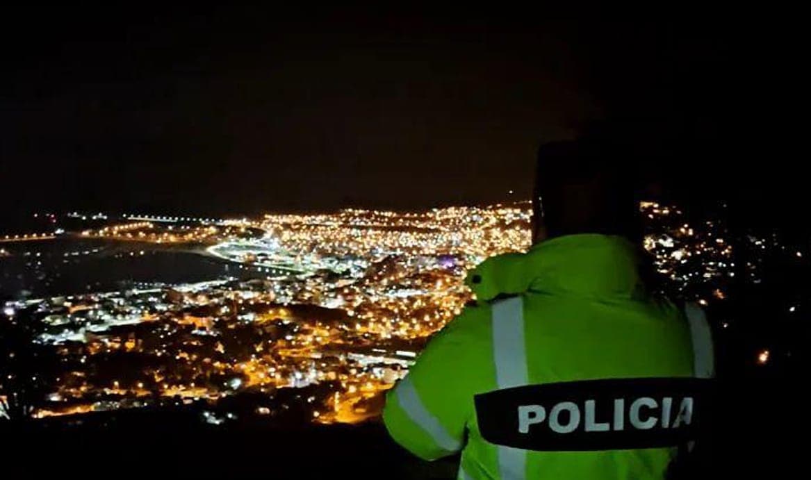 Golpeó a un hombre y le robó el celular: fue detenido por la policía