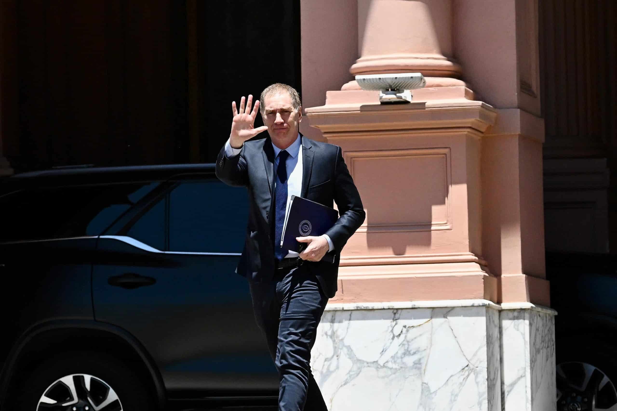 El Gobierno reactiva las negociaciones con los gobernadores por la Reforma Laboral