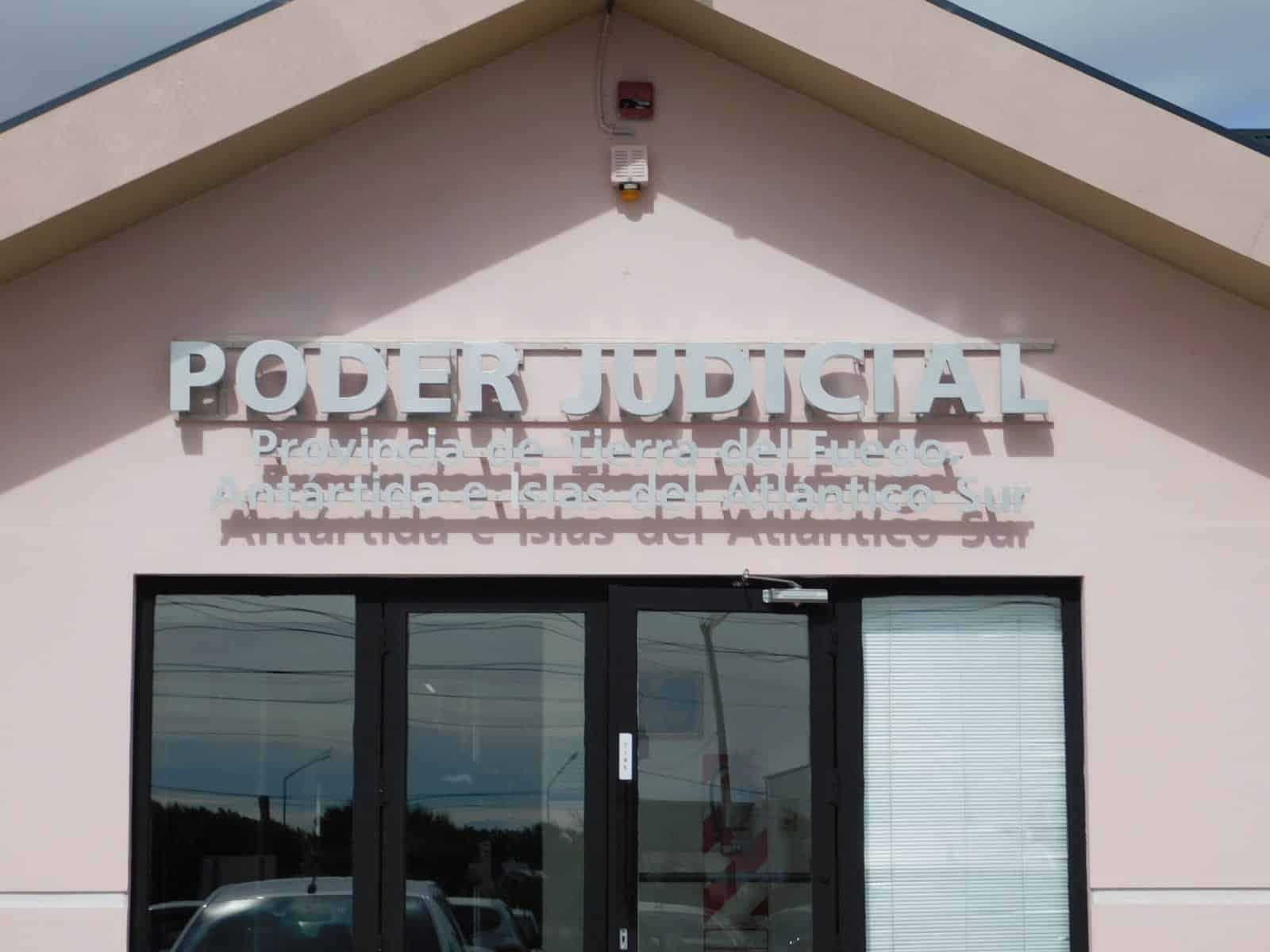 Prisión preventiva para los tres jóvenes acusados de asaltar a un hombre en la Margen Sur