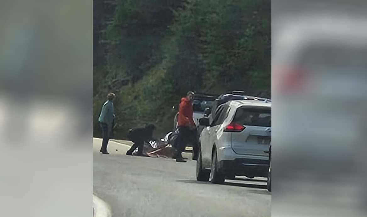 Murió una ciclista tras ser atropellada por una camioneta