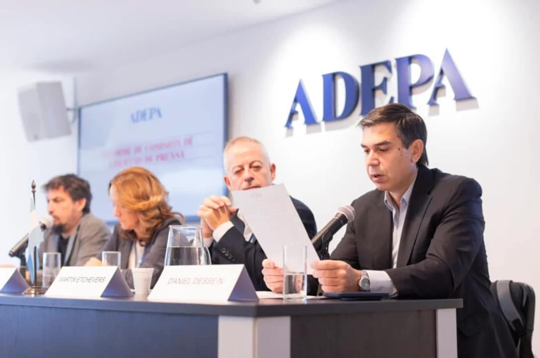 ADEPA habló sobre el deterioro del debate público y las tensiones entre el poder y la prensa