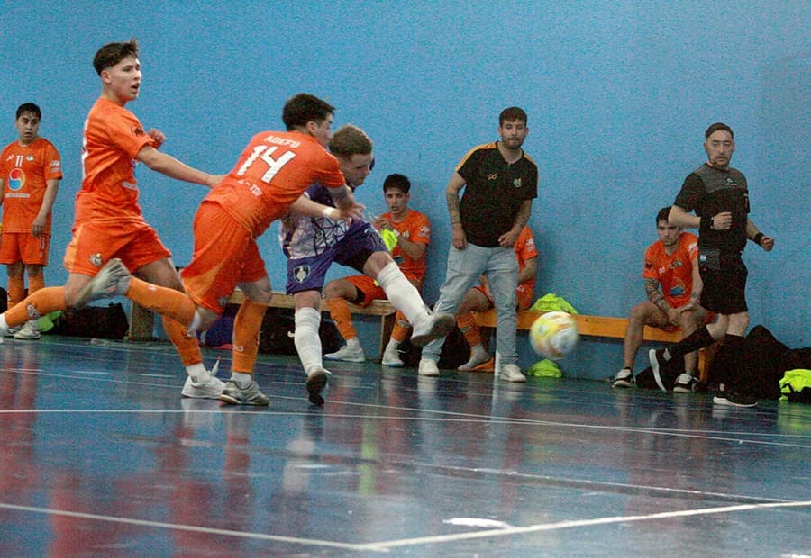 Camioneros y Luz y Fuerza definirán la Copa de Oro