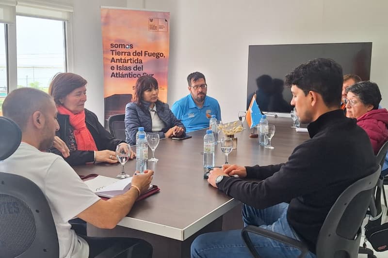 Deportes y FFF organizan el Argentino B de futsal