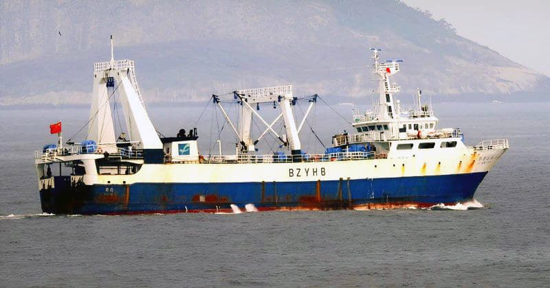 Detectan nuevo mapeo ilegal chino en el Atlántico Sur