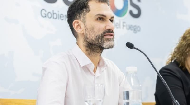 Devita expuso estrategias para ampliar la matriz productiva