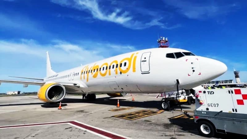 Flybondi sin pagar sueldos y con multas millonarias