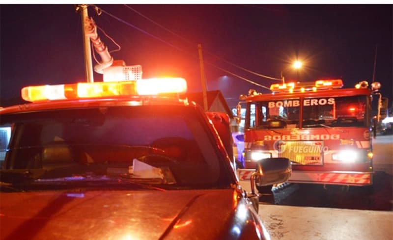 Incendio afectó a una vivienda en el barrio Danés