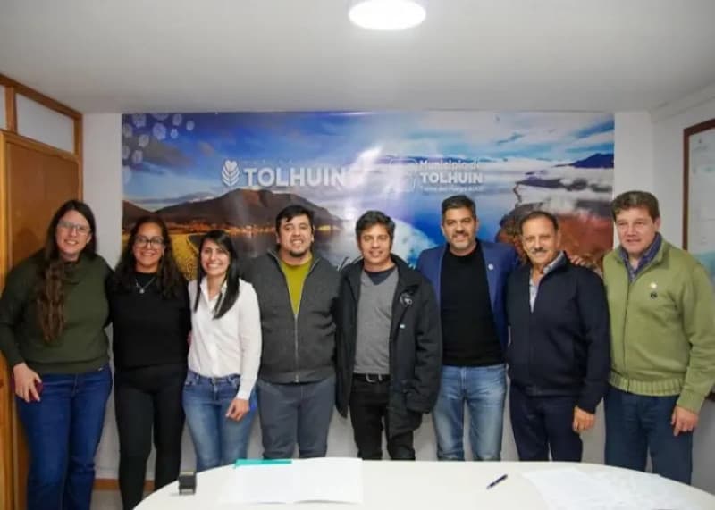 Kicillof firmó convenio con Harrington