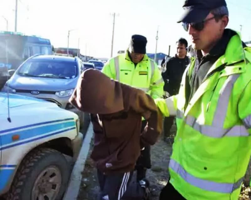 Prisión preventiva a jóvenes por robo a mano armada