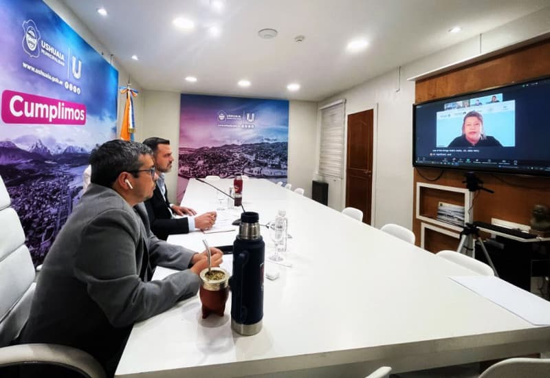 Vuoto con intendentes de ciudades antárticas