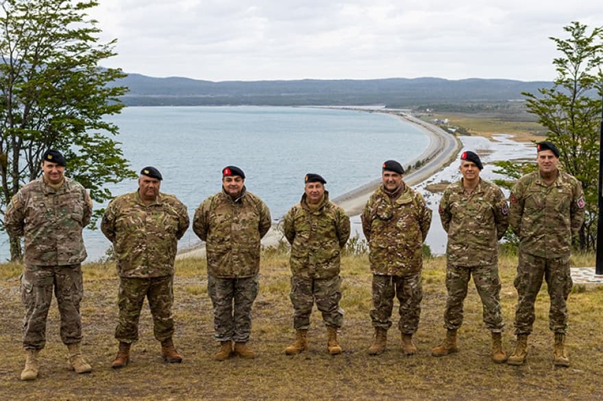 Por primera vez, las Fuerzas Armadas realizaron actividades de adiestramiento conjunto en Tolhuin