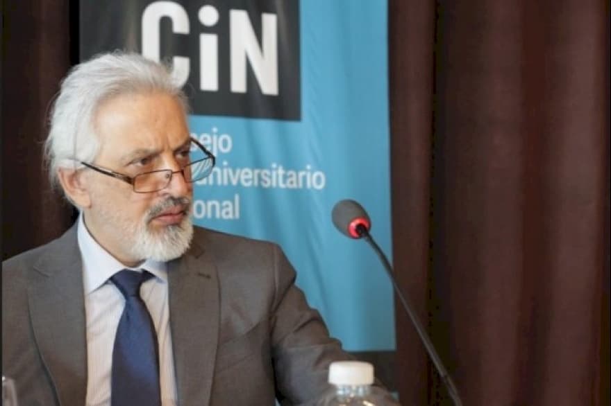 "El día a día de la Universidad Nacional de Tierra del Fuego es sumamente complicado"