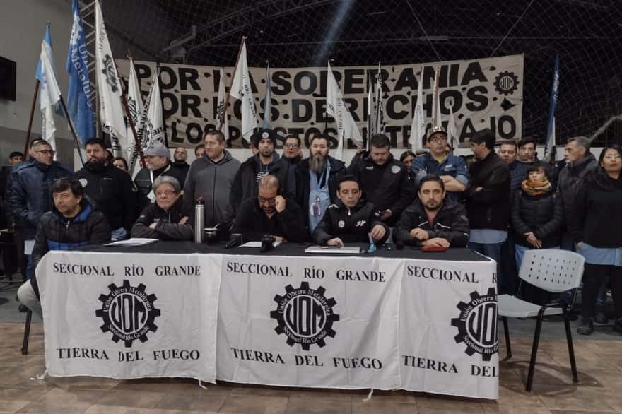 Metalúrgicos anunciaron una marcha de antorchas para el próximo viernes 30 en Río Grande