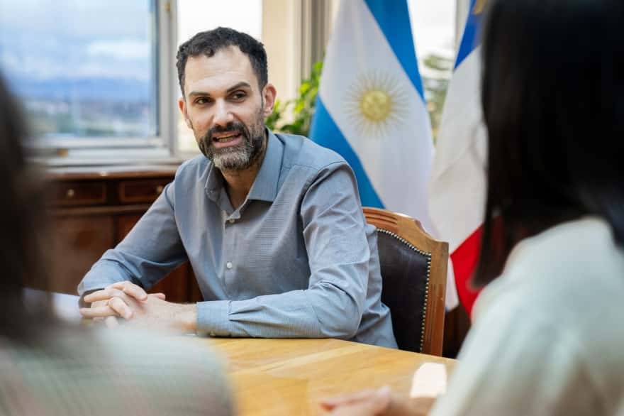 Reclamos salariales al Gobierno: “Es muy difícil poder dar incrementos en este momento”