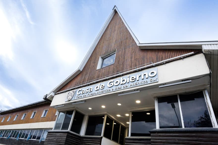 Tierra del Fuego y La Rioja sufrieron el mayor impacto por la caída de transferencias de Nación