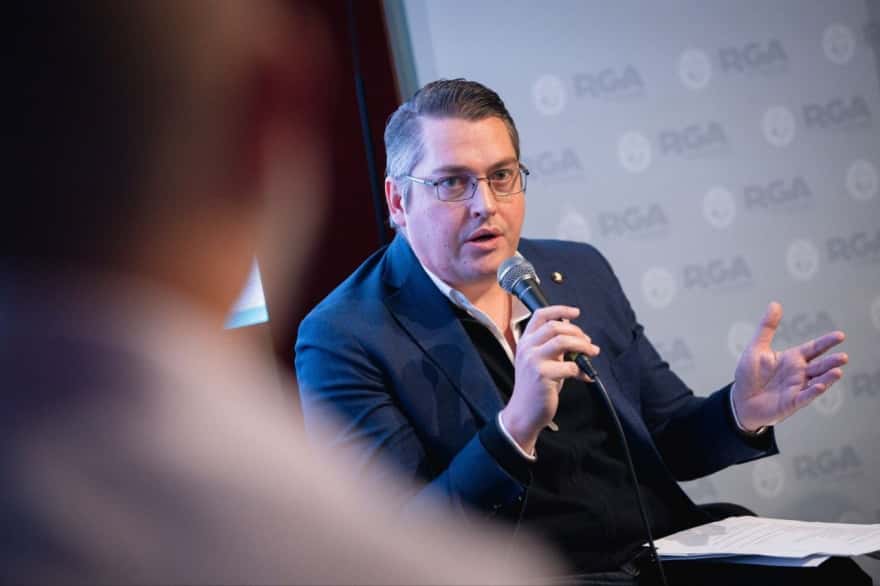 "Presidente Milei, la Base Naval Ushuaia que anunció no aparece en el presupuesto 2027"
