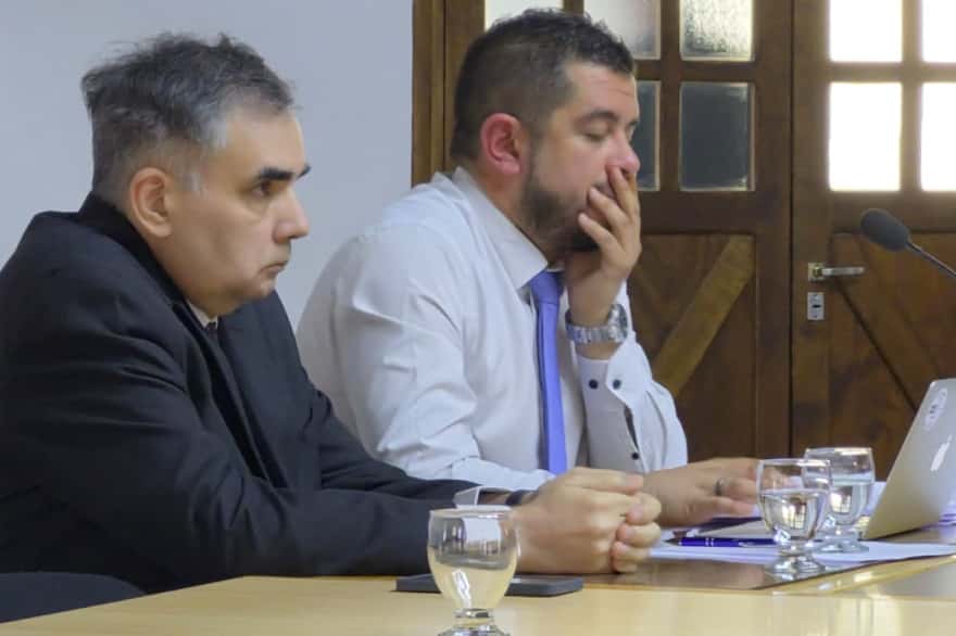Juicio contra Guzmán: tras el testimonio de Carla Kirstein y los médicos, el miércoles llegan los alegatosGuzmán llega a juicio con dos de las tres acusaciones por violencia de género prescriptas"Ella me dijo que se cayó en el hielo": la versión de Marcelo Guzmán en el juicio por violencia de género"Vivía amenazada": Carla Kirstein relató cómo Guzmán utilizaba su poder judicial para intimidarla