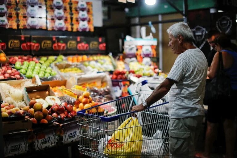 Una familia de clase media necesita hasta $769.000 al mes para alimentos