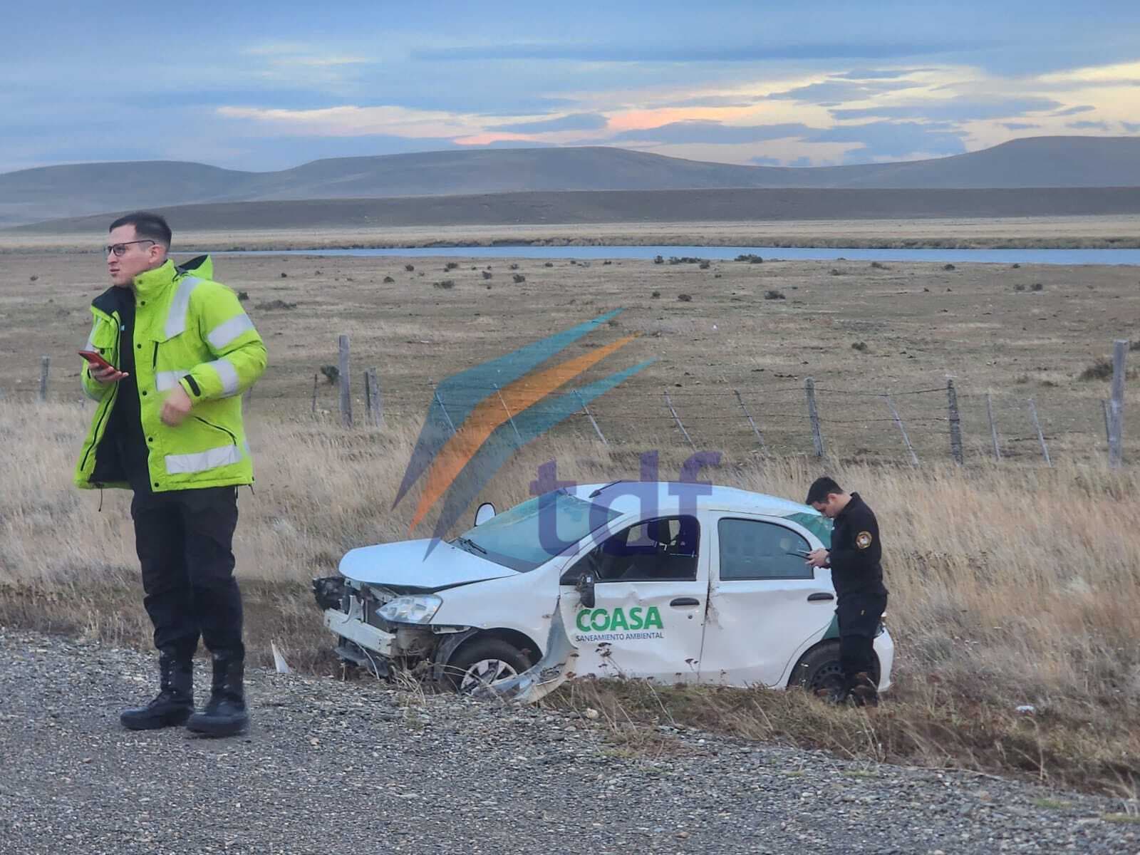 Conductor volcó en Ruta 3 y fue hospitalizado