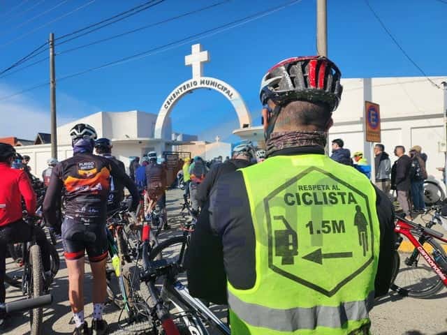 Último adiós a Mariano Coronel y un pedido de los ciclistas por “respeto en rutas y calles”