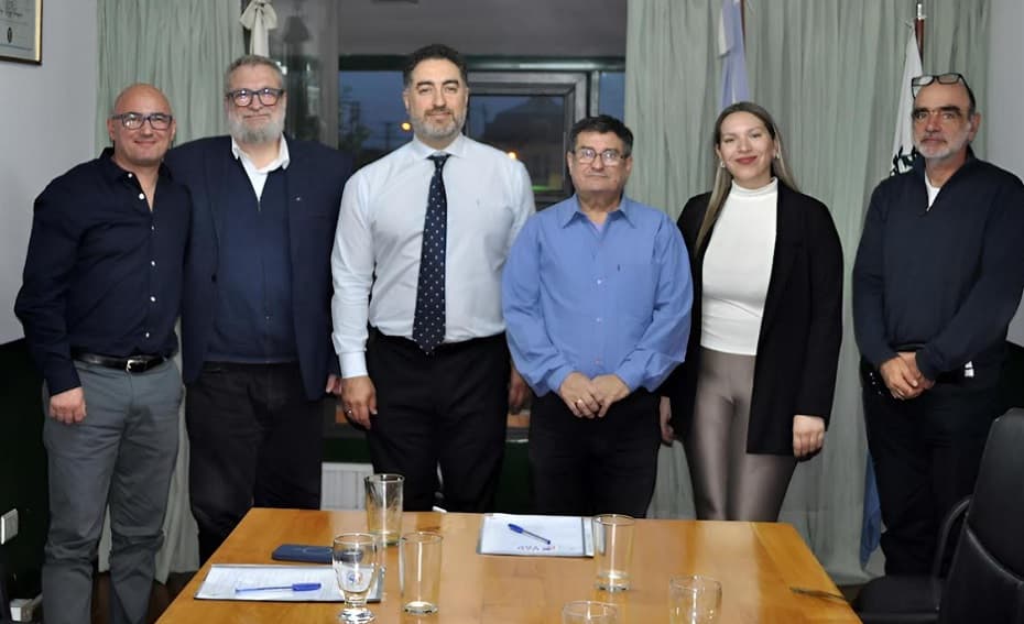 Álvarez asumió oficialmente el decanato de la Facultad Regional TDF