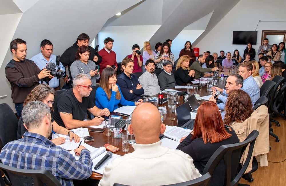 El Gobierno defendió el proyecto y los legisladores plantearon cambios