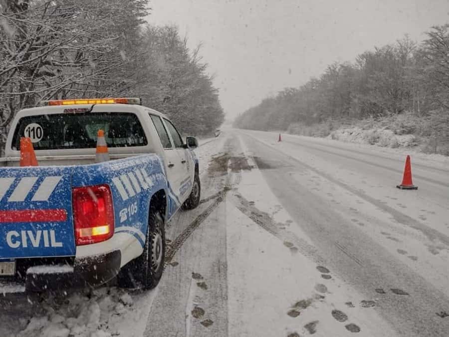 Pronostican intensas nevadas y lluvia desde este viernes: recomiendan “extremar las medidas de seguridad”