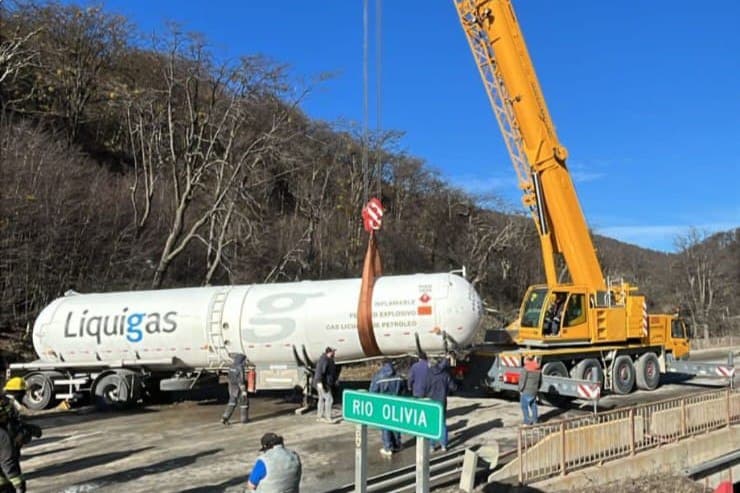 Culminaron los trabajos de remoción del camión siniestrado en la ruta 3