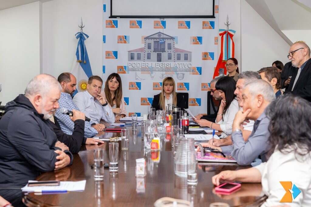 Suspenden Comisión ante la ausencia de autoridades de la Caja Policial