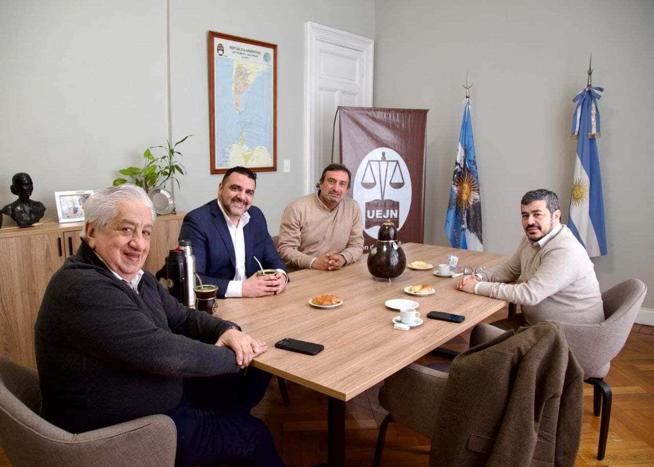 Vuoto se reunió con Julio Piumatto para analizar la situación económica y los desafíos de Tierra del Fuego