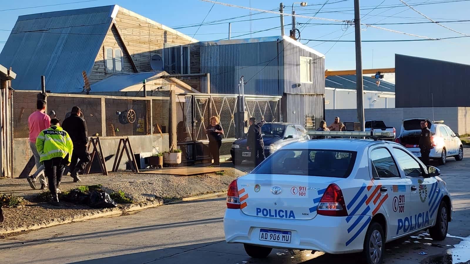 Incendio de un poste de luz que produjo gran alarma