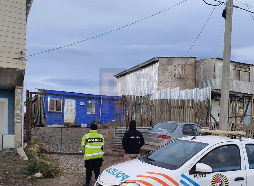 Se realizaron cuatro allanamientos por el robo de una motocicleta