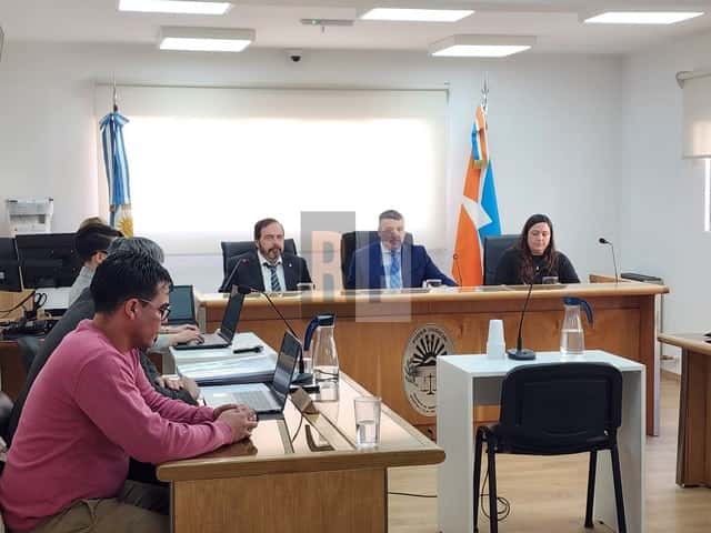 El imputado declaró y agregó algunos detalles a su versión de que la relación “fue consentida”.