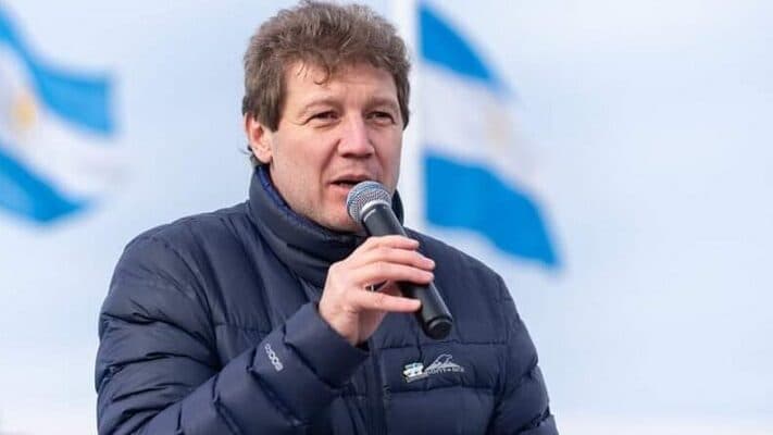 Melella le explicó Mondino por qué Reino Unido es un usurpador