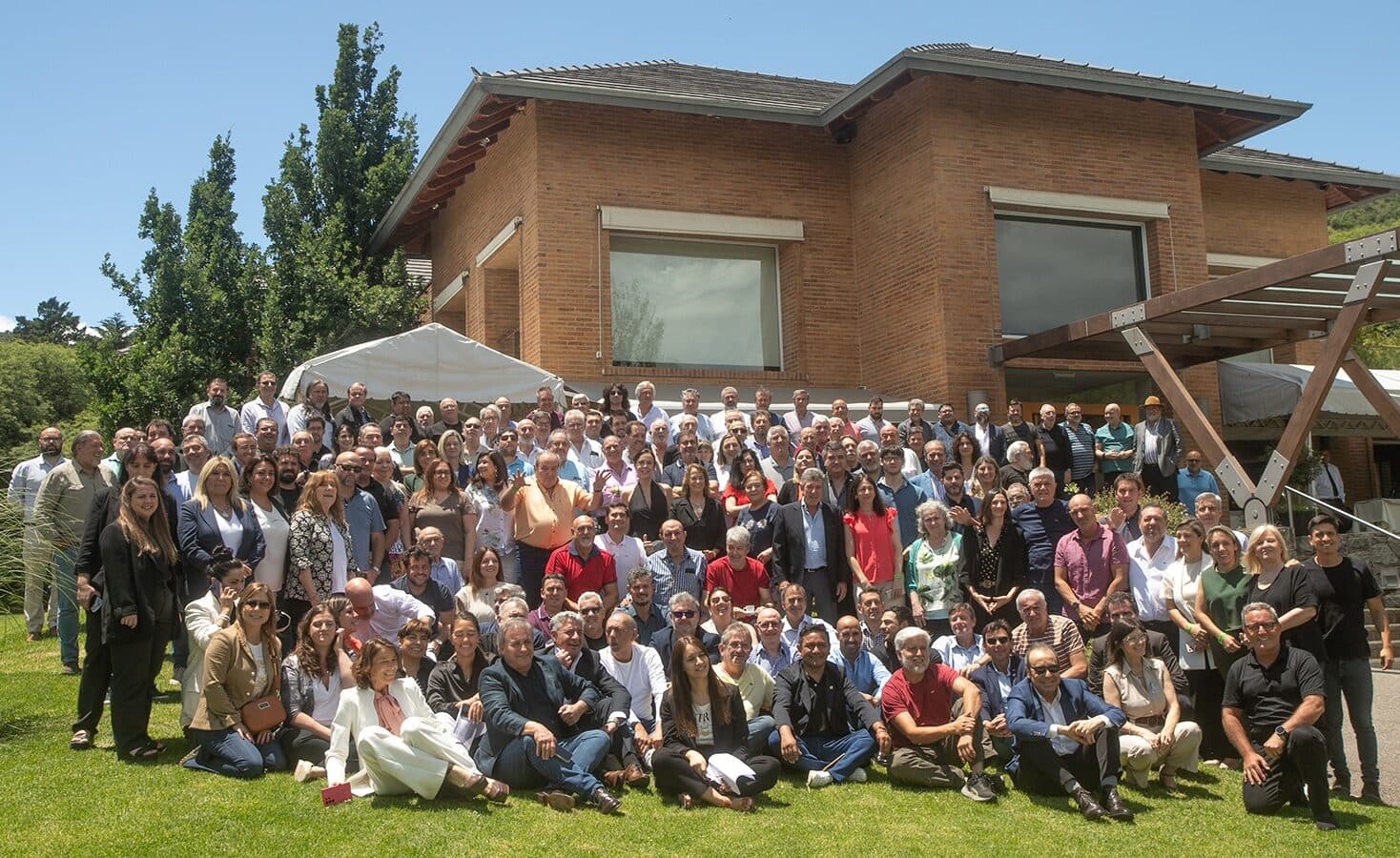 FEHGRA analizó problemáticas y desafíos del sector hotelero gastronómico en Villa General Belgrano