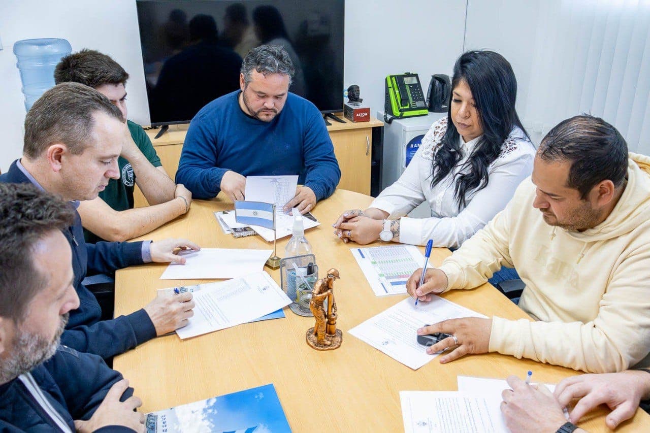 Recomposición salarial para trabajadores de Obras Sanitarias