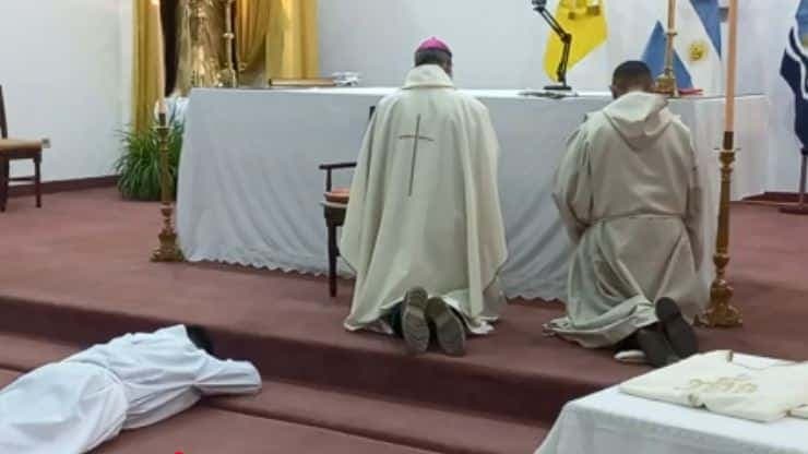 Misa Crismal en Río Gallegos reunió al clero de Santa Cruz y Tierra del Fuego