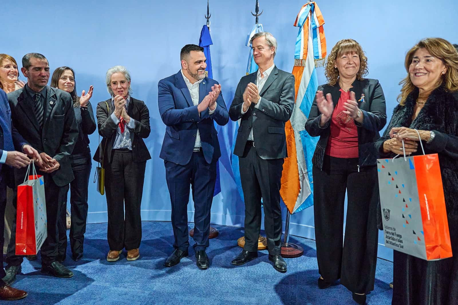Vuoto llevó el reclamo por Malvinas al foro ambiental